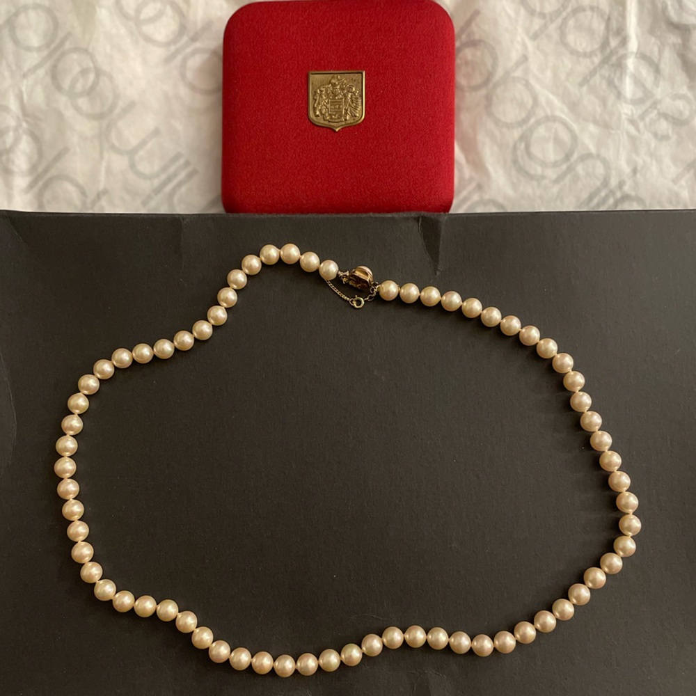 Vintage 1980’s Majorica Pearl Necklace .925 Sterling Silver & Case